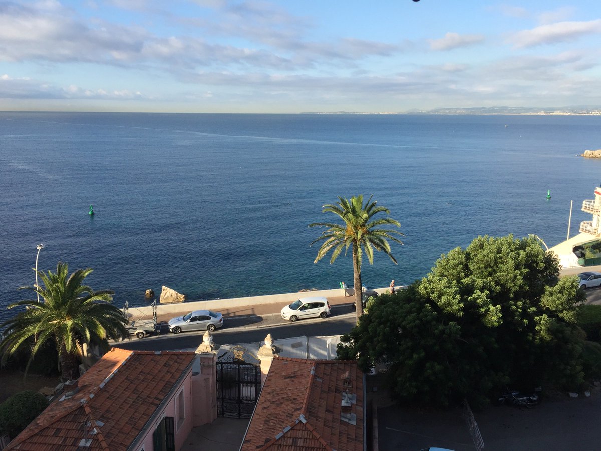 DEDALE_FET's tweet photo. The DEDALE project meeting in Nice has gone swimmingly! https://t.co/xGQ5njLxKK