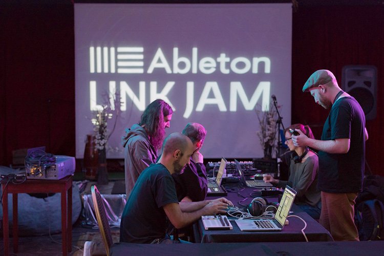 ICMP_uk's tweet photo. Attn all #electronicmusic fans - we're hosting an @Ableton #LinkJam in Sept with Crux - limited spaces for students! https://t.co/UzUlxuuY87 https://t.co/VEQU0B7c44