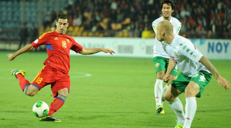 iArmenia3's tweet photo. #Armenian #football @HenrikhMkh #armeniannationalteam https://t.co/hfSOpDyQ8Y https://t.co/EOREyCW19p