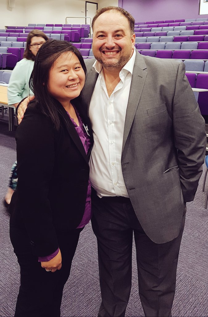 TheXavianna's tweet photo. Look who's lucky enough to meet @wynneevans from #GoCompare who gave a light hearted & witty closing keynote speech at #COUP2017 ๐๐ https://t.co/6LPqqOz3wr