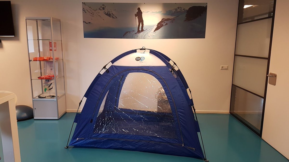 bCatHighAltitud's tweet photo. One of our old altitude tents has made its way back to our office! #nostalgia #littlebluetent #pushyourlimit https://t.co/QSbPt546A7