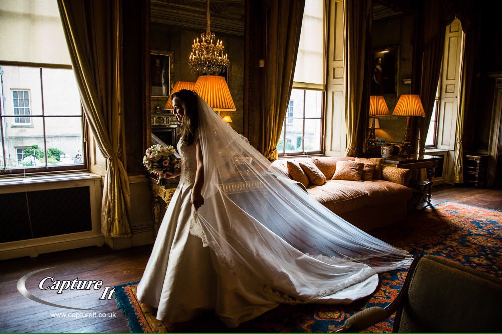 CaptureIt1's tweet image. We love the light on the veil in this shot. #veil #wedding @SyonParkEvents @CCastigliano