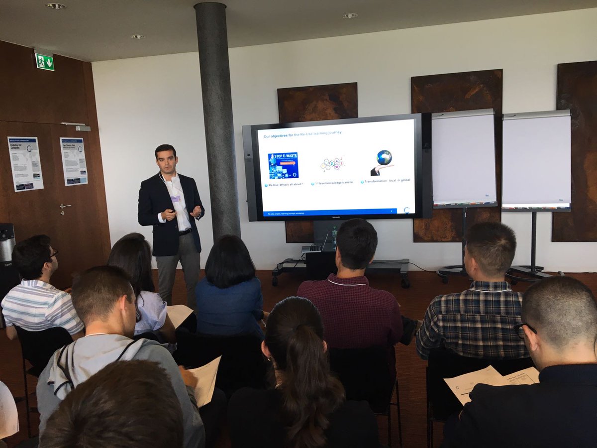 GenevaShapers's tweet photo. Christos animating the e-device recycling workshop Re-Use. https://t.co/5Hrz1Ihzhg