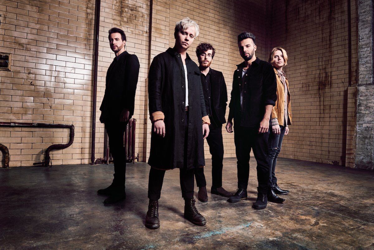 New ❕🚨
Nothing But Thieves released their brand new album #BrokenMachine.
Have a look to see what we think
indiegestion.it/2017/09/08/bro…