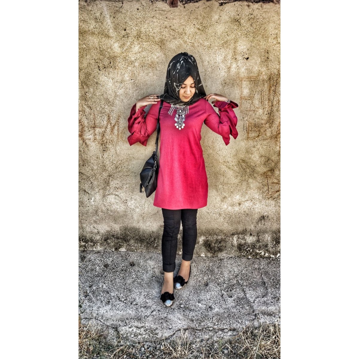 Işığından ne hayır gördük ki etmesin üstüme gölge...