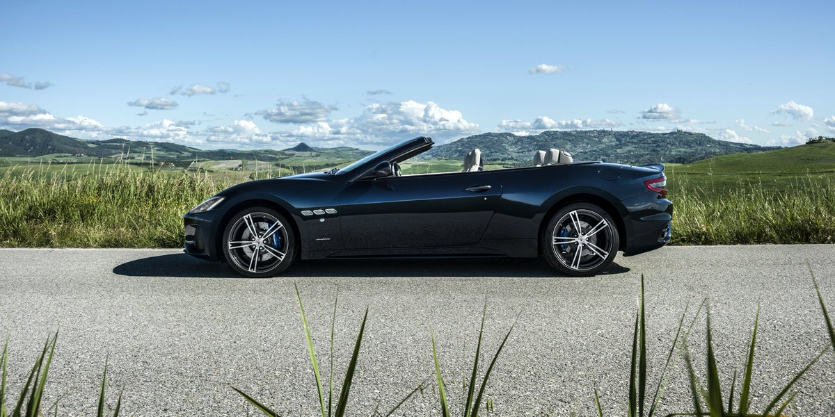If the sky’s your only limit, what do you need a roof for? bit.ly/MaseratiGC-TW #MaseratiGranCabrio