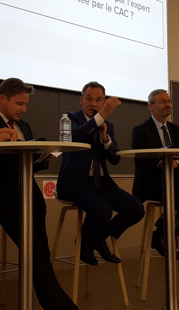CRCCParis's tweet photo. Et l'importance de la valeur perçue par le client ! Séance de Q/R avec la salle #ue2017 https://t.co/kuVgv4YBNb