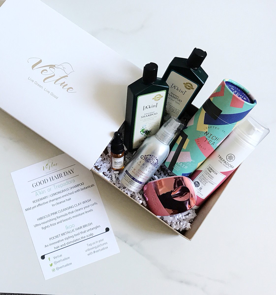 It's #FREEBIEFRIDAY! RT &amp; follow to #win a luxurious <a href="/vertuebox/">VertueBox</a> gift set worth £90 (pictured), ends 11.09.17 <a href="/11/">Eleven</a>.59pm) #Blackhair #Vertuebox