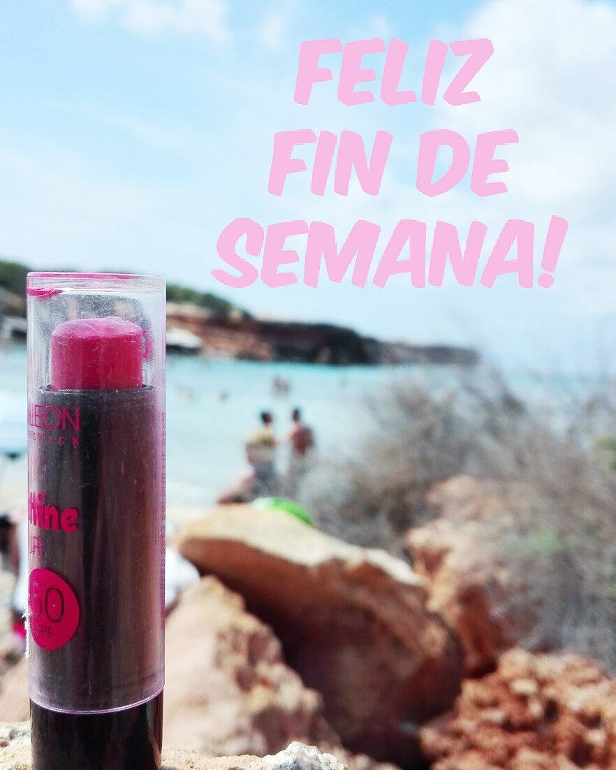 camaleon_spain's tweet photo. A aprovechar los últimos días de playa y piscina con #ColourBalm #Entodomomento!! Feliz finde!! 💄+👙=🌅 https://t.co/NCKiuV2Bgi