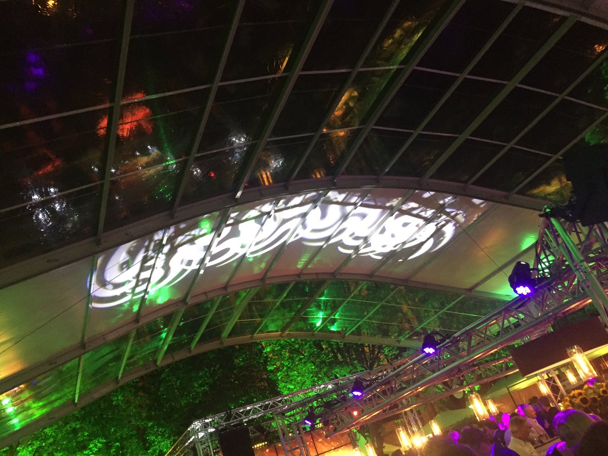 Natuurlijk zijn wij voorbereid op een beetje slecht 🌧weer! Bourgondisch sH is lekker overdekt. Tot straks!