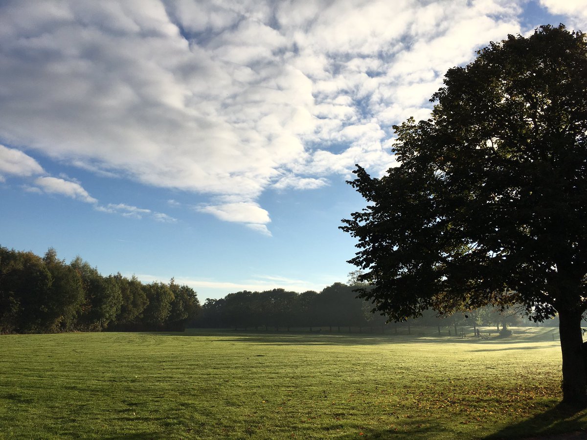 Run, walk, play whatever outside this wknd but do it free of Garmins, chips, barcodes &amp; training plans...  just enjoy 😀