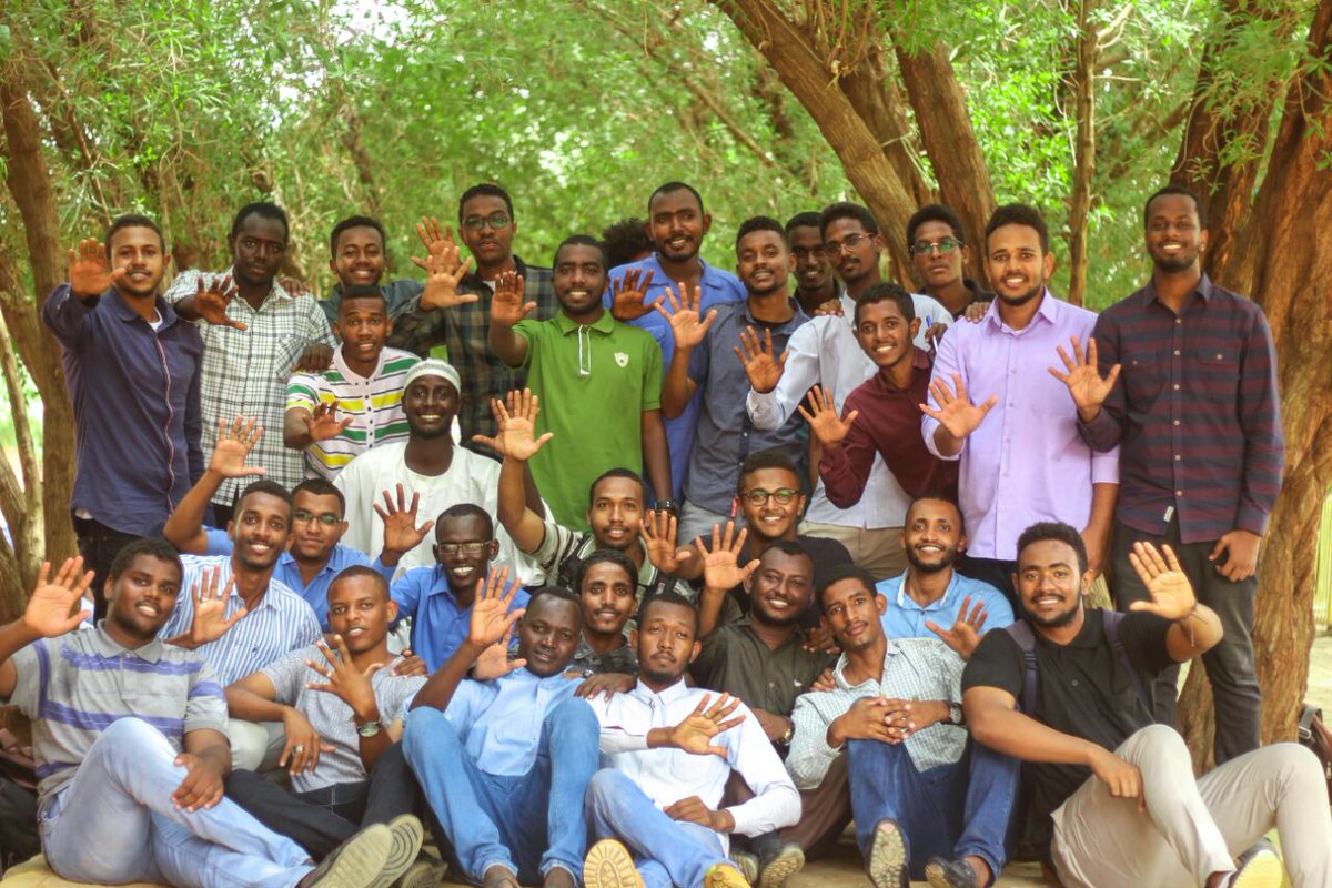 its_mugtaba's tweet photo. 14/9
زفتنا ميكانيكا 29 ابقو قرااب
#Mechanic_Is_Coming
#29_Dominators
#SUST https://t.co/YjfeloMCCT
