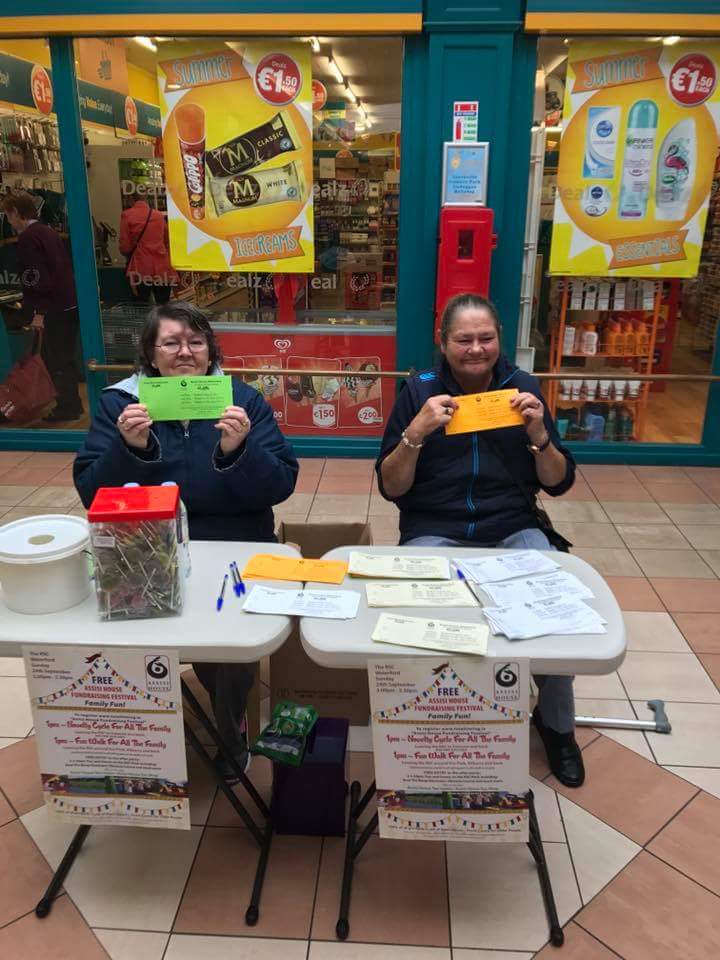 Assisihousessc's tweet image. First day of ticket sales!
Well done ladies.
Call to Lisduggan Shopping Centre &amp;amp; support your community @Assisihousewtd