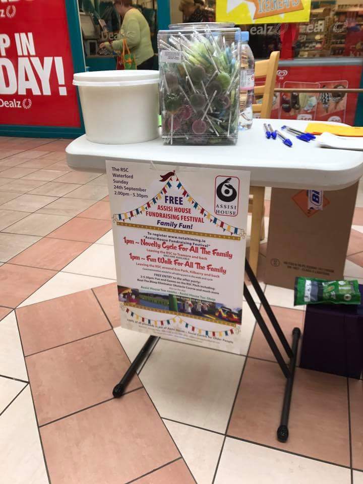 Assisihousessc's tweet image. First day of ticket sales!
Well done ladies.
Call to Lisduggan Shopping Centre &amp;amp; support your community @Assisihousewtd