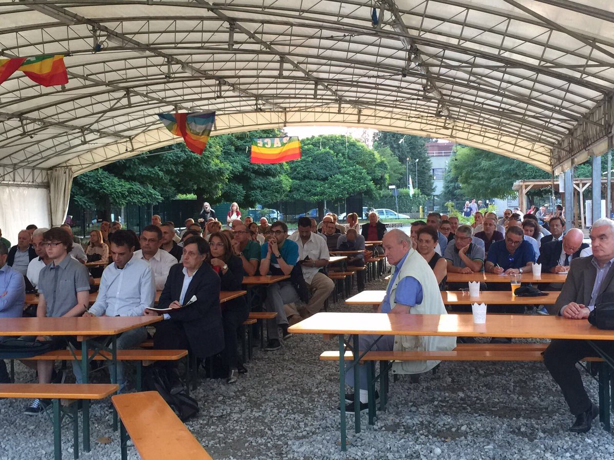 #MetalFIM2017 #BENTIVOGLI siamo un Paese che si è bloccato per 15 anni su dibattito su uscita TV a colori è sintomo di tecnofobia