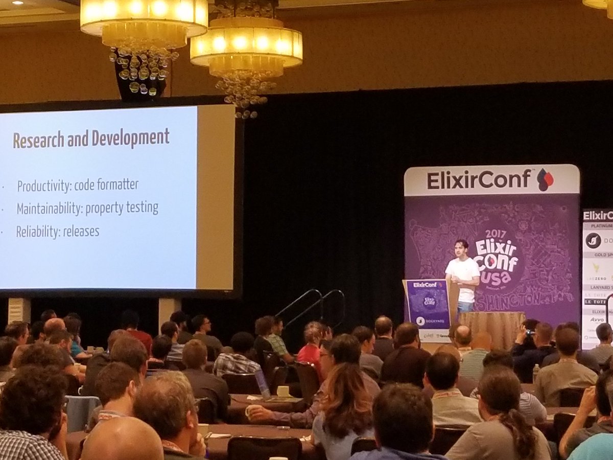 renanranelli's tweet image. Ai meu coraçaum #ElixirConf2017