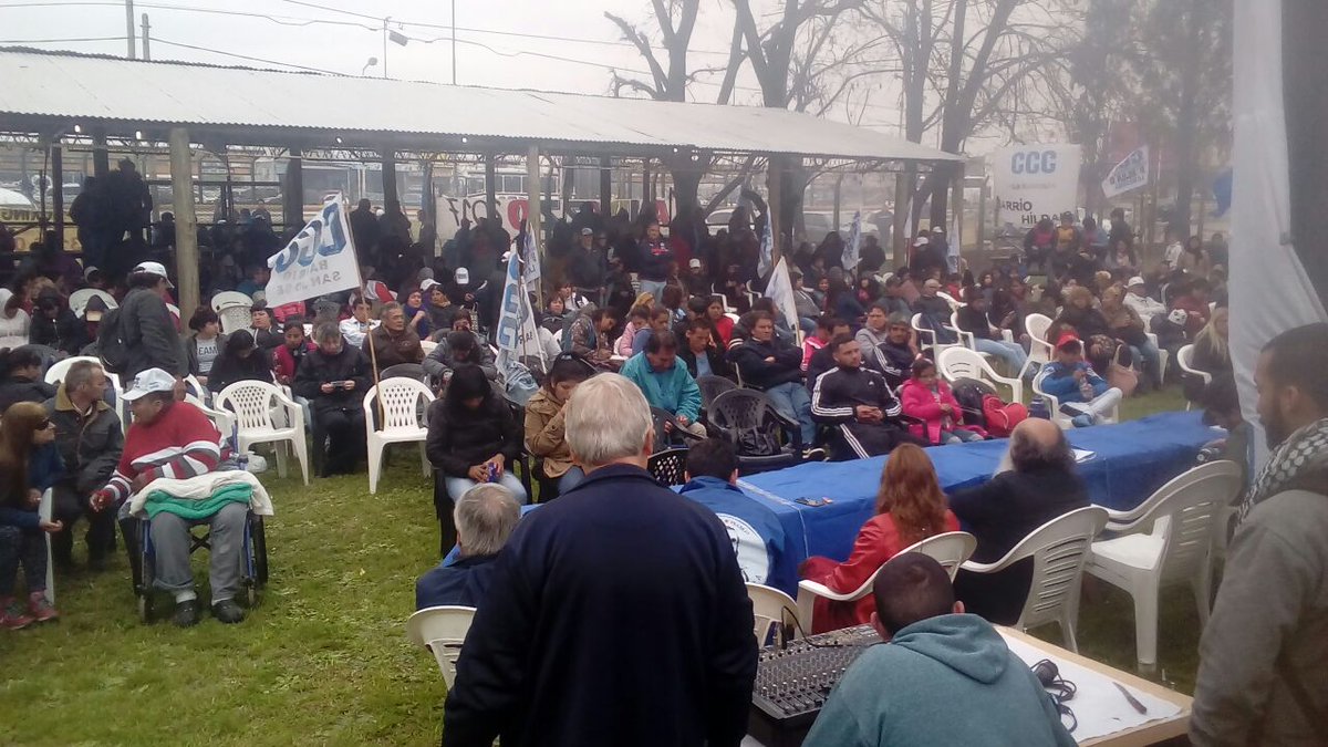patriciacubria's tweet photo. #Ahora #Matanza Asamblea de la #CCC que acompañarán a los candidatos del @MovimientoEvita en las elecciones de Octubre. https://t.co/xv0imqdqab