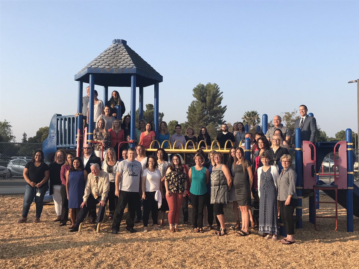 Picture day for teachers and staff too!!