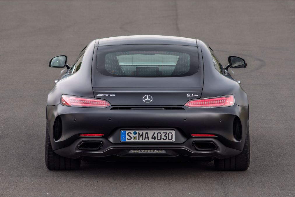 evomagazine's tweet photo. Is a Mercedes-AMG GT R too extrovert for you? The mid-strength GT C coupe might just be for you. https://t.co/iKe6tkOIPi https://t.co/P1Jufv4Hun