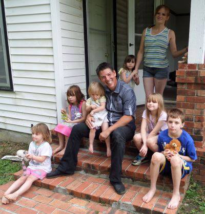 No. 1 reason you don't want to miss this year's Raise the Roof Gala: It is your chance to help #homeless families in #kc.