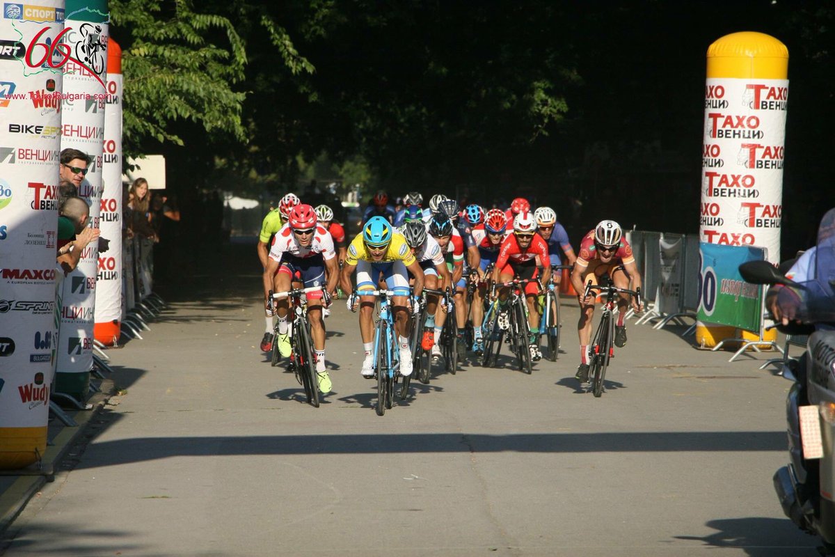 So close 4th 😩 <a href="/Catfordbanks/">CatfordCCEquipeBanks</a> <a href="/VeloUK/">British Cycle Sport</a> #tourofbulgaria #realToB