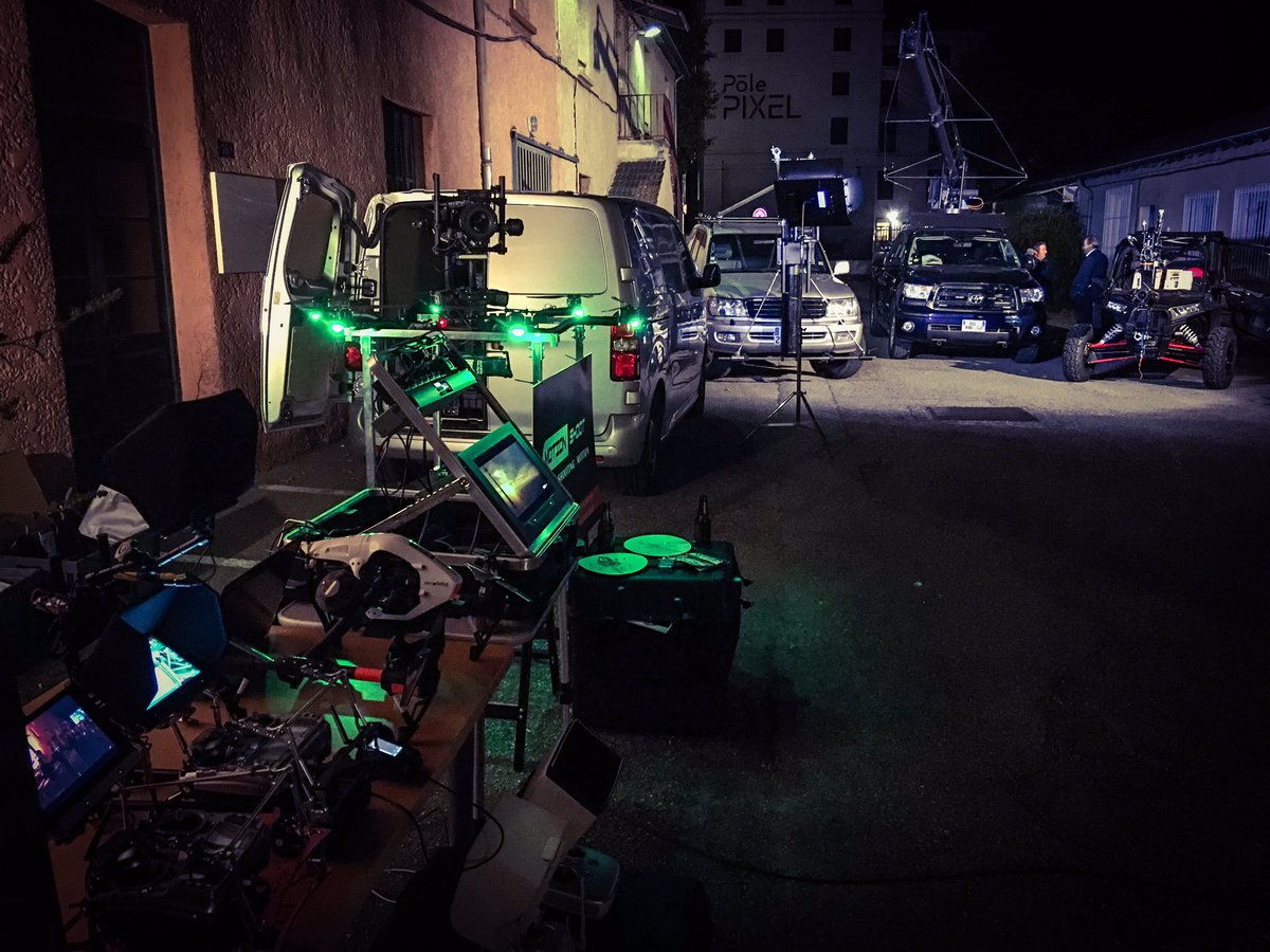 MotionShootFR's tweet image. C&apos;était hier au @polepixel à Villeurbanne pour notre demo à la soirée machinerie #Cineprofils #Cinema #Premium #Drones #Alta #MoviPro #RAW