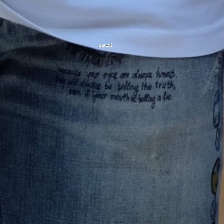 sgiftzzz's tweet photo. Because your eyes are always honest, they will always be telling the truth, even if your mouth is telling a lie. 😊 https://t.co/GD5JPM6kZq
