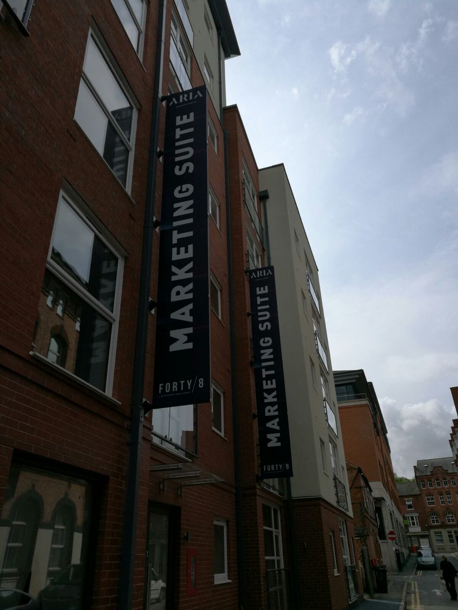 SignworldGroup's tweet image. Promotional signage - Aria apartments Leicester @DelphProperty #Aria #signage #acrylic #windowfrosting #Leicester #cherrypicker