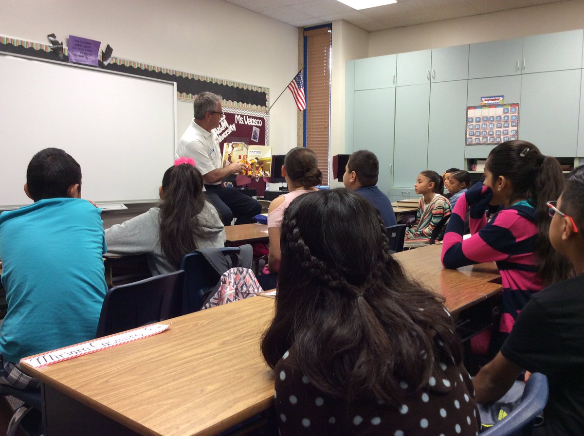 Lourdes Velasco (MLVelascoF) Twitter