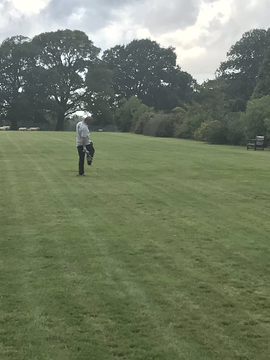 britishdeer's tweet photo. Richard Evans of UKDTR demonstrating laying and following a trail. #deerconference @BritishDeerSoc @BASCnews @DeerInitiative https://t.co/ctqruvqL1u