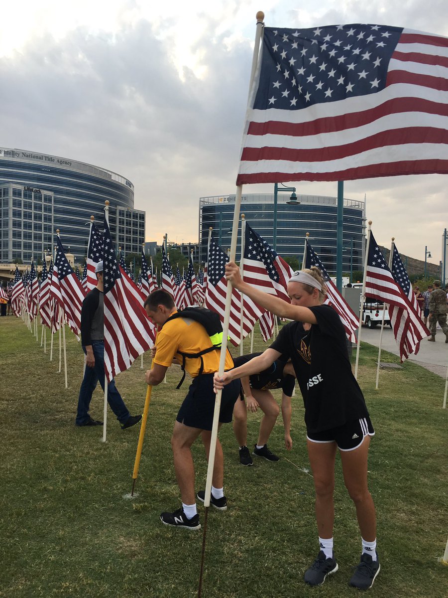 Placing flags at Tempe Beach Park this morning to remember 9/11 ❤️ #sundevilsserve