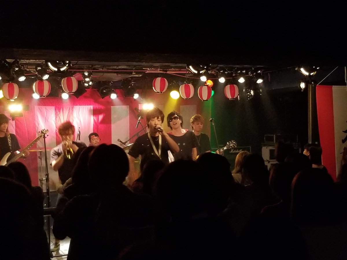 ykrin_TRIPPER_s's tweet photo. 2日目の巣鴨 獅子王も無事に終了‼
足を運んで頂いた皆様、ありがとうございましたm(_ _)m
つかっちゃん、とーる氏、JUN君も2daysありがとう😃
ヘロヘロな私はヘロヘロと飛んで行きまぁ～すw https://t.co/ufNIfWHuj4