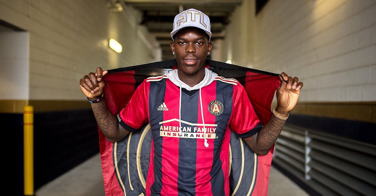 ATLHawks's tweet photo. RETWEET if you're pumped for @ATLUTD's @MBStadium debut on Sunday!

#5StripeFriday #TrueToAtlanta https://t.co/LXkss6J3Wd