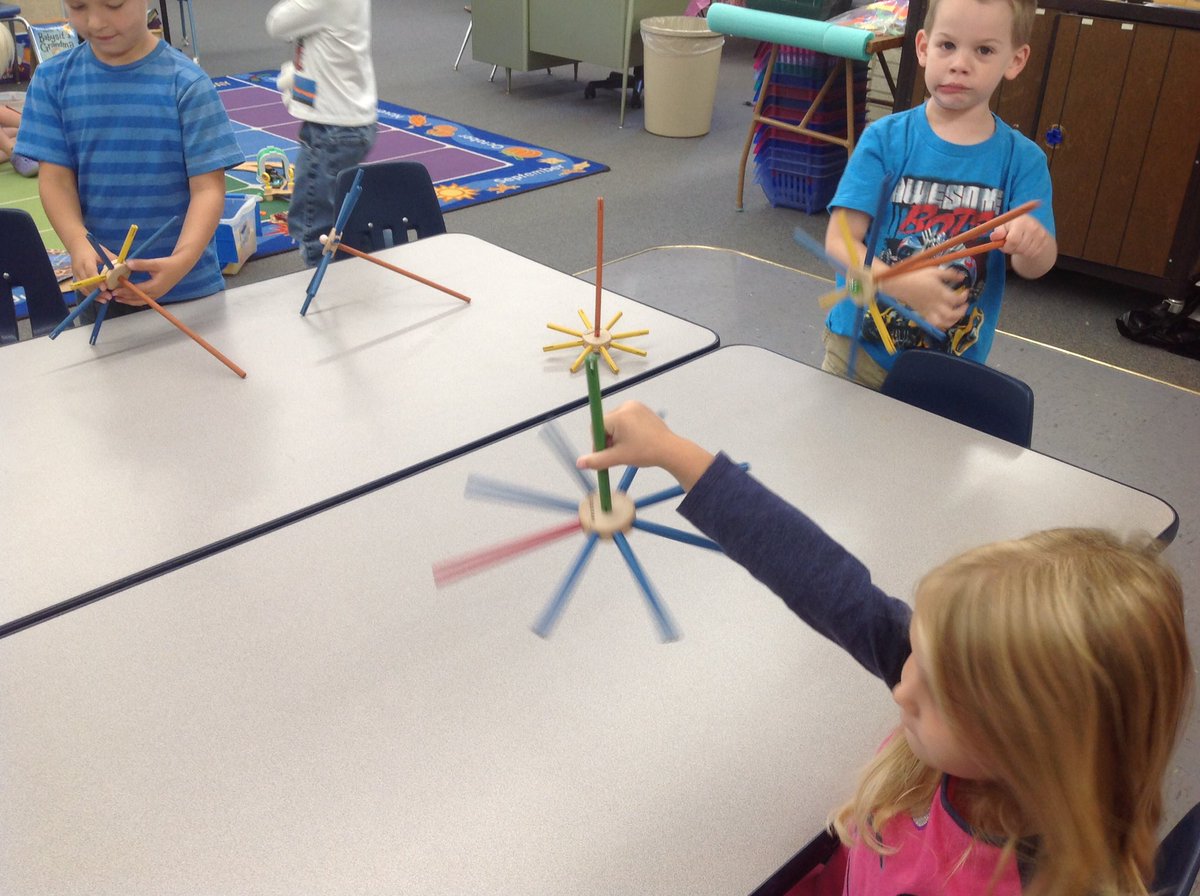 blhorchem's tweet photo. Using tinker toys to create fidget spinners.  What a fun way to learn about letter T.  #usd303 https://t.co/PXscZPEKLX