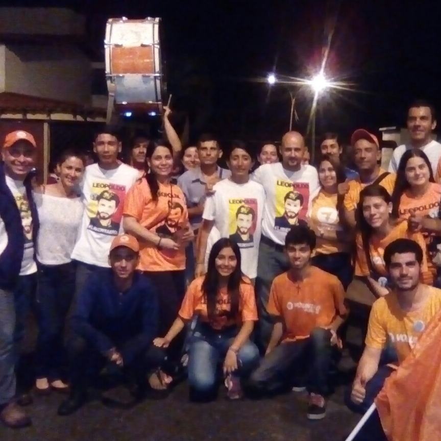 campoeliasjvp's tweet photo. #vota este #10S por @LawrenceACastro para gobernador de Mérida porque #meridamerecemas #eldeleopoldoenejido apoya, con el voto se resiste! https://t.co/5UQaLvJbVt