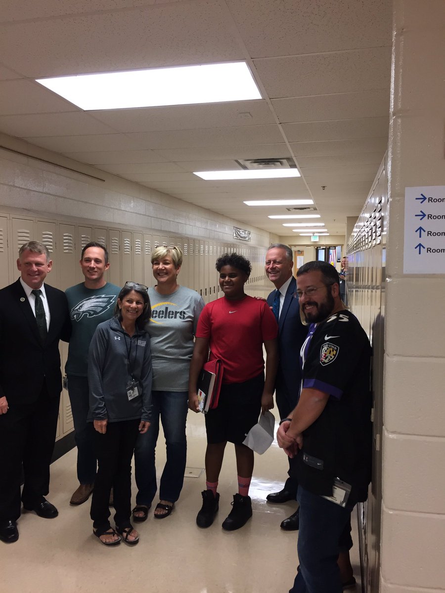 hcpss_cms's tweet photo. "Classroom norms should be emblematic of community norms. Don't you agree?" @mjmsuper @AKittleman #alwaysateacher #supervisit #CMSrules https://t.co/vVyma0KoTB