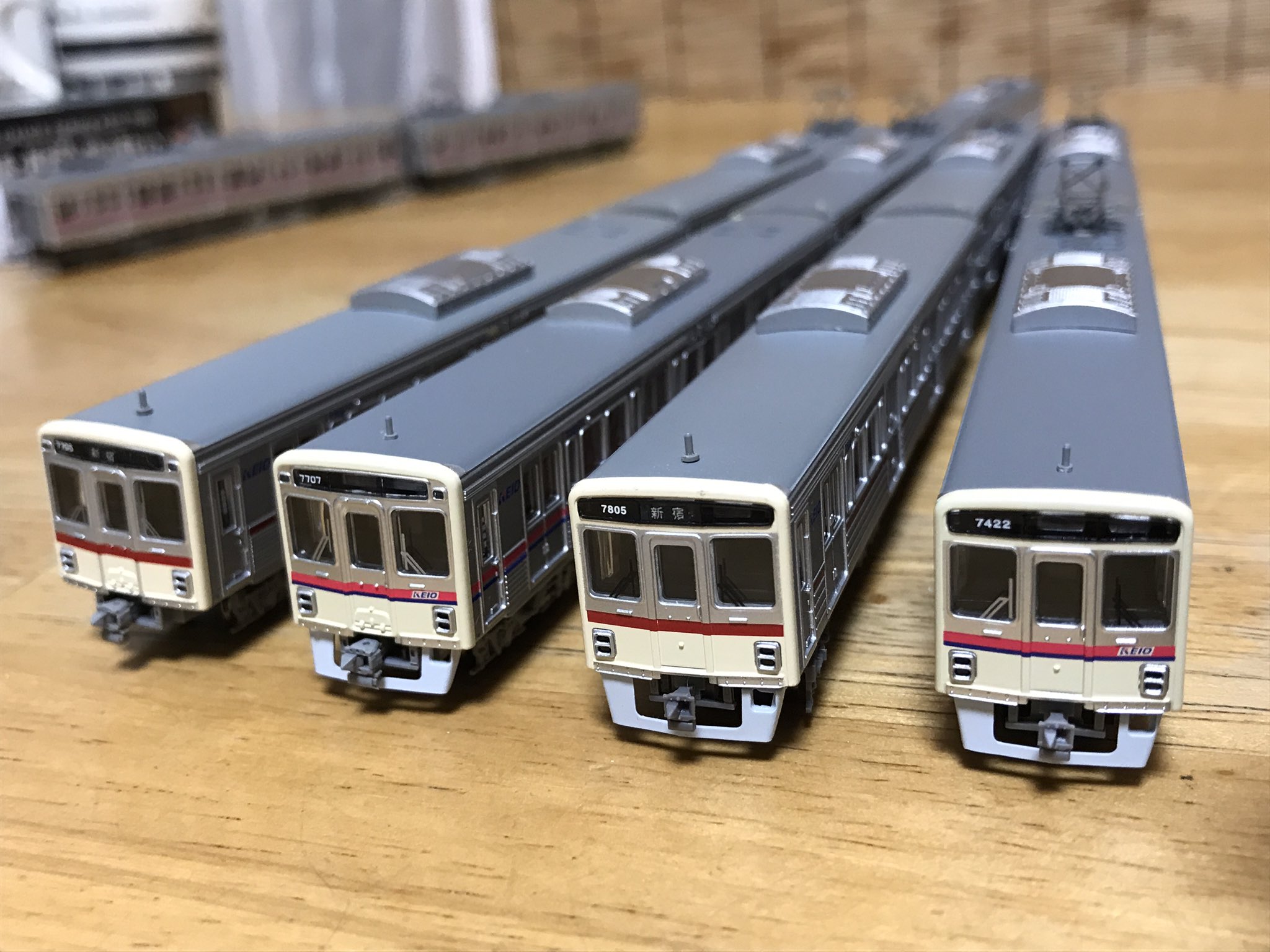 京王 7000系 新塗装 A 3758 マイクロエース 良品貴重 コルゲート車 Amazon.co.jp: 精密加工 マイクロエース A-3758 A-3770 京王7000