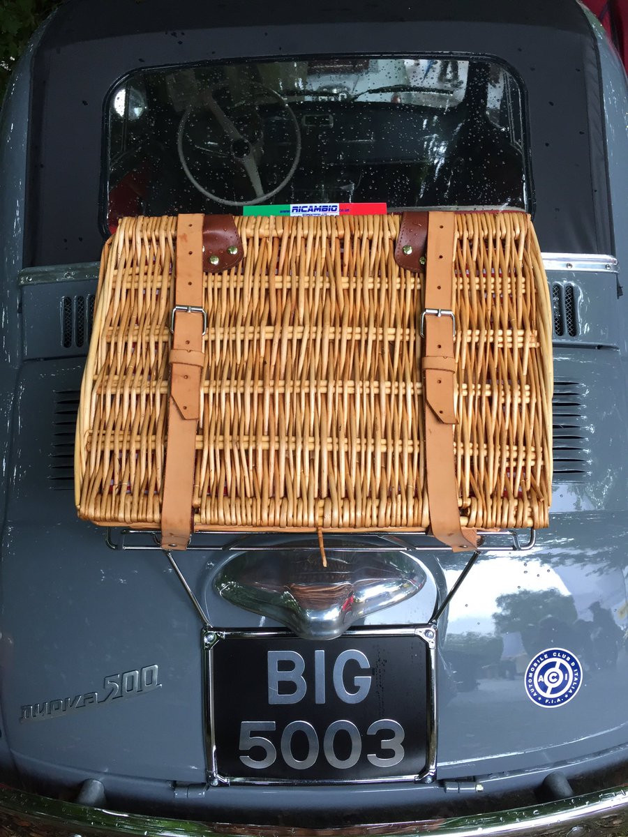 steveRBF's tweet image. Big in the game #goodwoodrevival2017