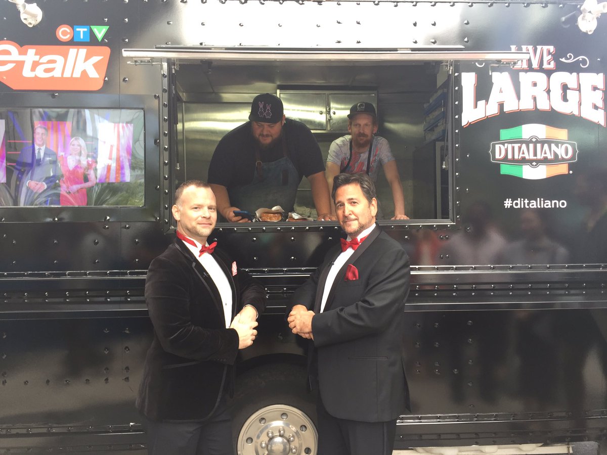 etalkCTV's tweet image. Come try a FREE film-inspired sandwich right now at 181 Wellington St. West in Toronto! #ditaliano #etalkTIFF #ad