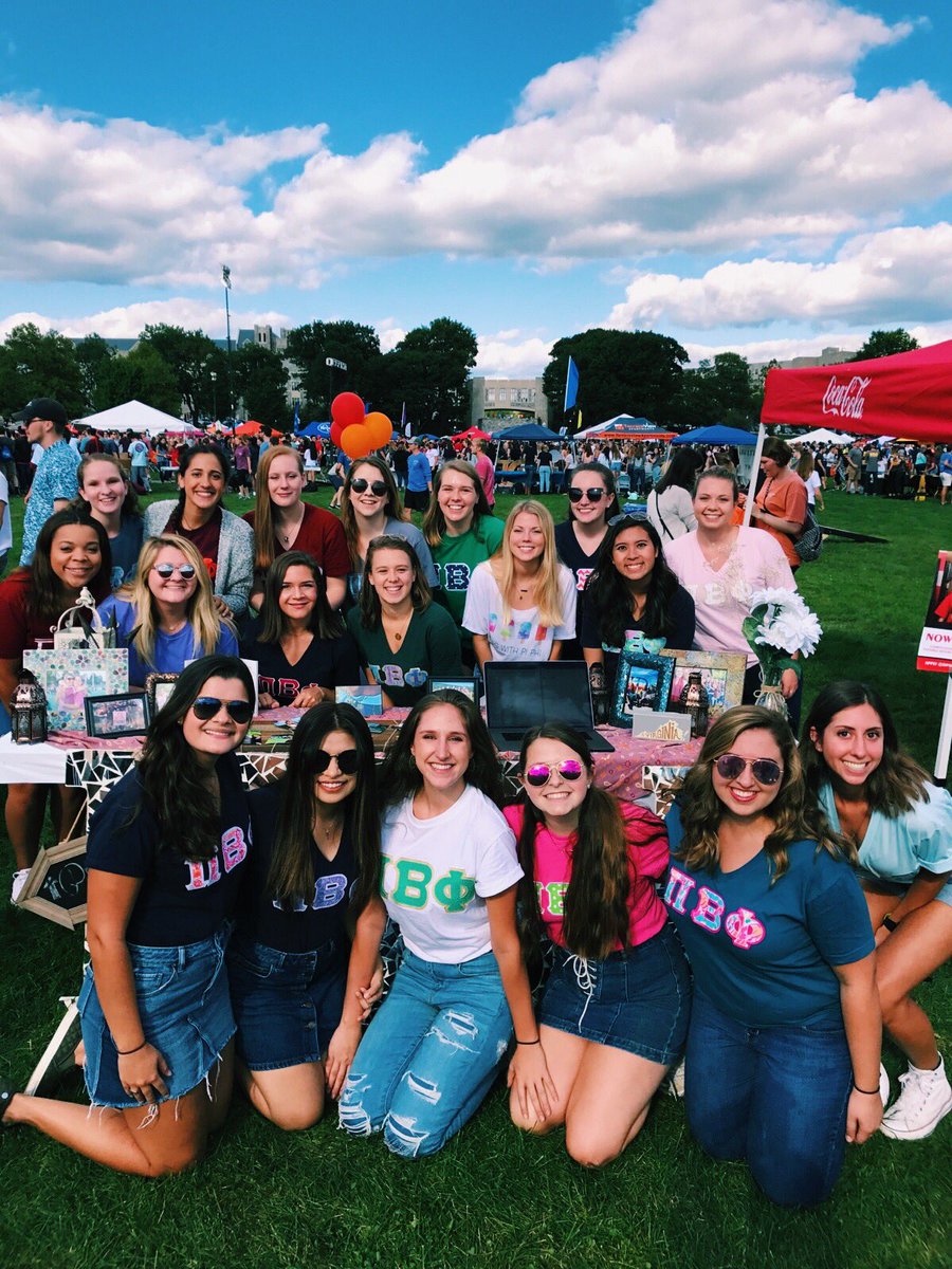 Come check out our sisters at Gobblerfest on the Drillfield this evening!!