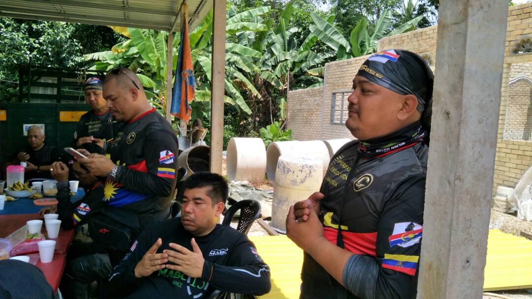 TheCyberway's tweet photo. #SAMKL #SAMkualaLumpur #Getthiss #SEAgames #bikers #KL2017 @KDNPUTRAJAYA #greenhats #ZahidHamidi #giatmara #jeliGIATMARA @Zahid_Hamidi https://t.co/swWFs1Jo2x