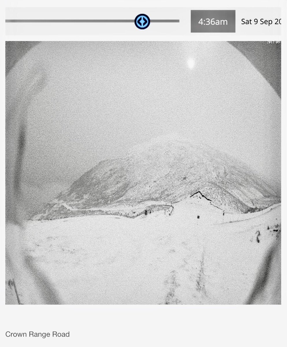 wanakasun's tweet photo. #LiveFromWanaka The snow-covered #CrownRange summit in the moonlight at 4:36am🌙 thanks to the new @MetService webcam https://t.co/x2MnKtC2yh https://t.co/TtN8kYQsCd