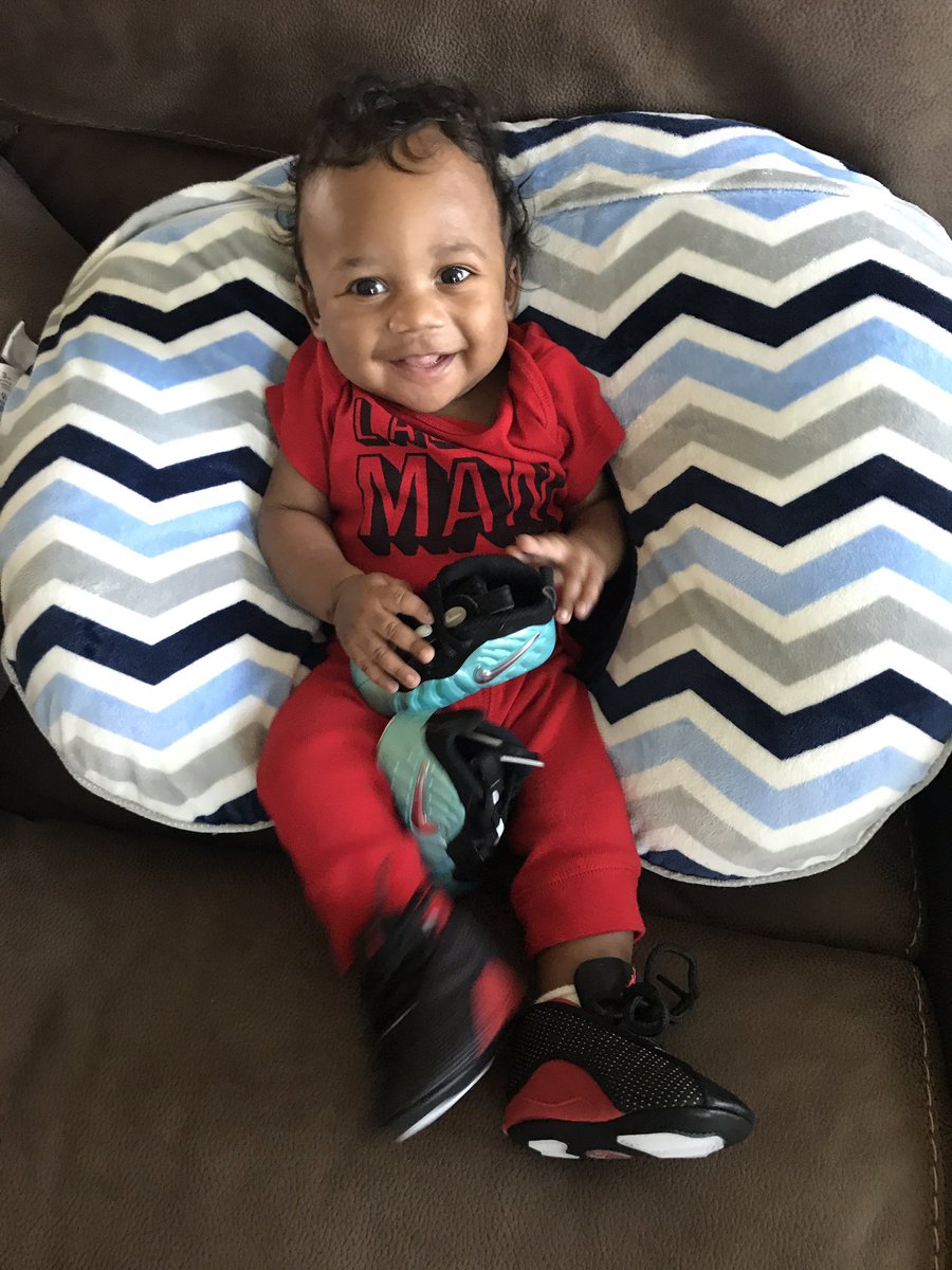 baby sneakerhead