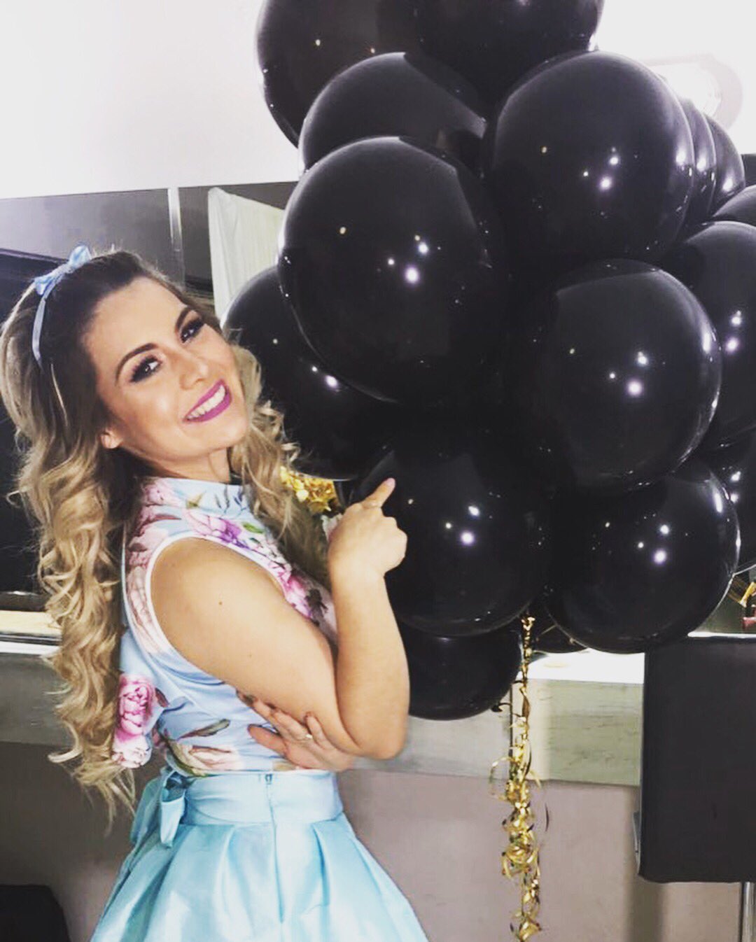 EMA HUEVO on Twitter: Agradezco a Globos Dádiva x estos grandes globos 🎈 que me dieron pra mi 