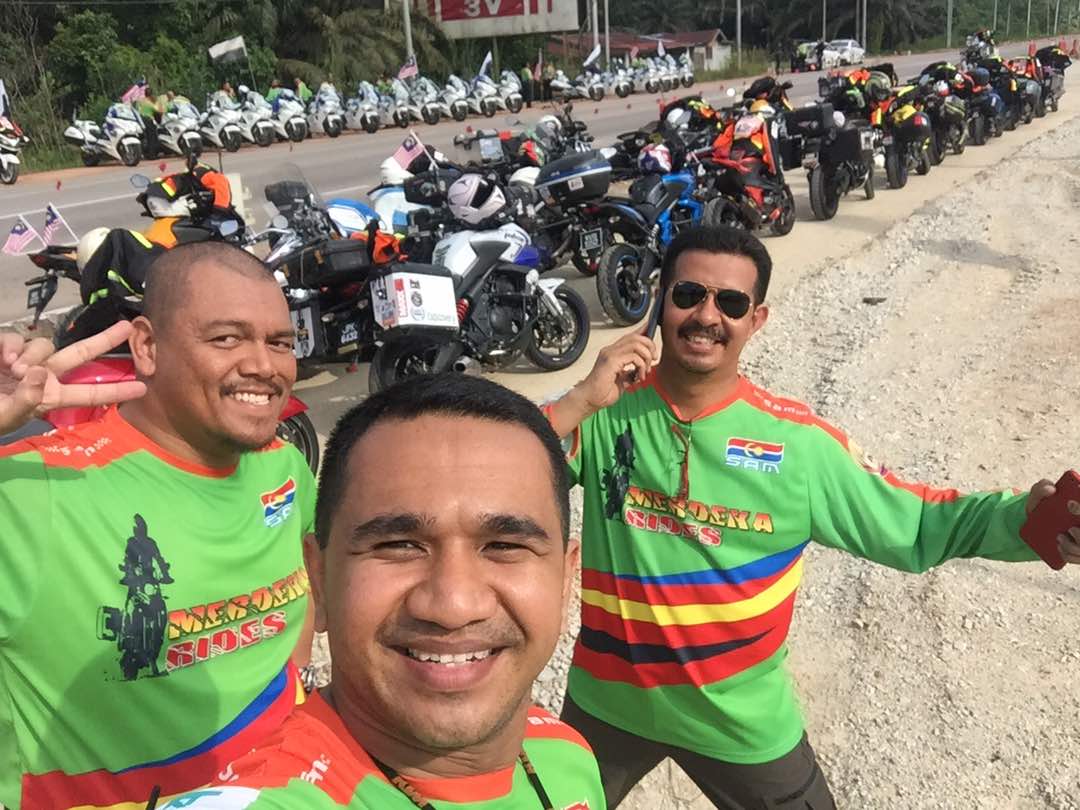 TheCyberway's tweet photo. #SAMKL #SAMkualaLumpur #Getthiss #SEAgames #bikers #KL2017 @KDNPUTRAJAYA #greenhats #ZahidHamidi #giatmara #jeliGIATMARA @Zahid_Hamidi https://t.co/JgZDAuKIuX