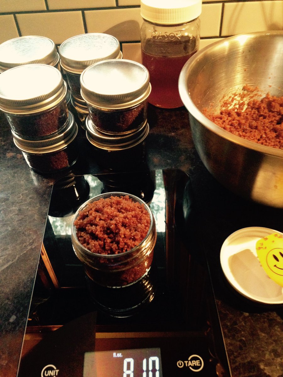 NeboNaturals's tweet photo. Another #tinybatch of our Raw Honey & Coco Sugar Scrub ready to #naturally & gently cleanse ur skin. Only 20 jars. Come & get 'em! https://t.co/7pblgPlOSC