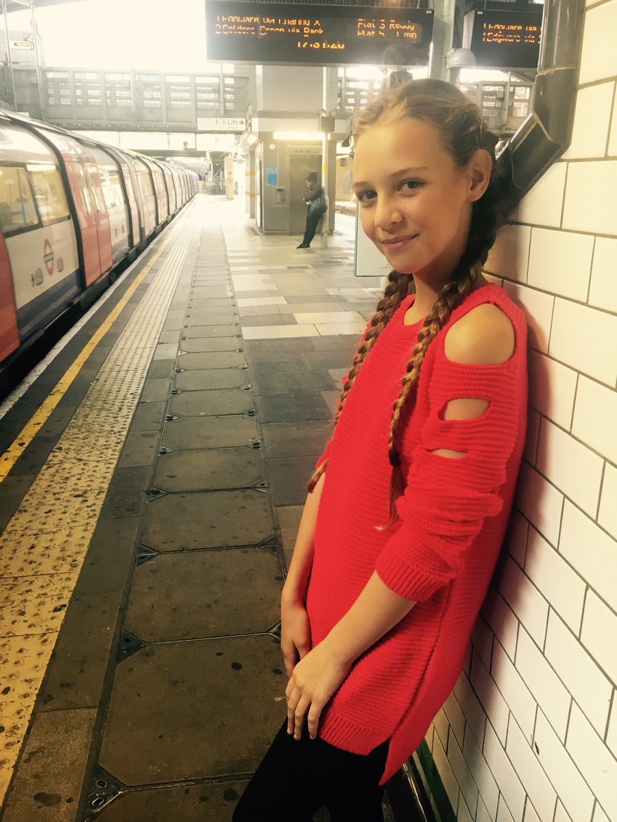 bonniekatty's tweet photo. On our way to a casting at  😊☀️ #bangstudios 
#creativekidz https://t.co/MB1Ffv4ufd