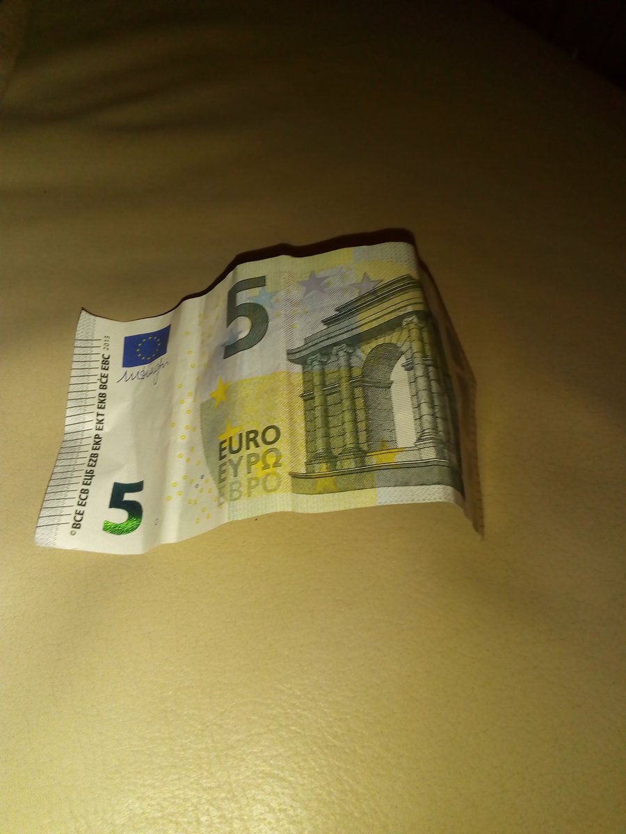 SergioFrox17's tweet photo. Soy millonario!! https://t.co/PWgJRekvPN