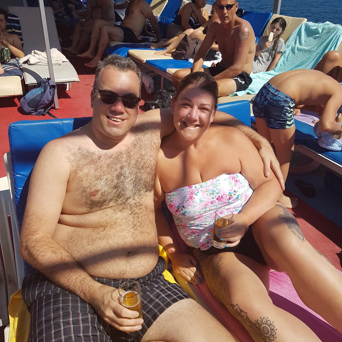 FarrowKirby's tweet photo. #mamaris2017  #hotellondonblue #blackpearlmarmaris2017 #ginablackpearlmarmaris2017 #boattripmarmaris https://t.co/I7BdlQIp2o
