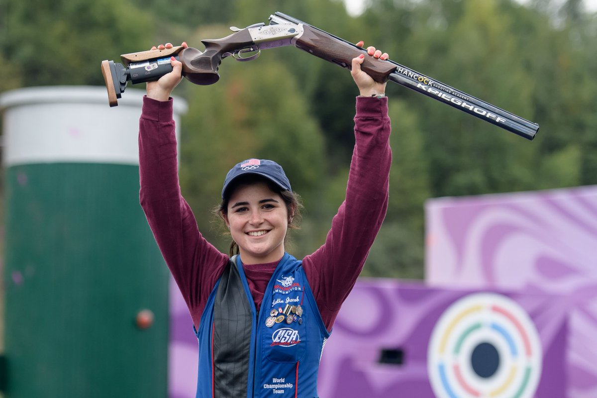 issf_official's tweet photo. A 🇺🇸 sweep marked the women's Skeet Junior final in Moscow. https://t.co/2hPU7Fzs5m #ISSFWCH https://t.co/NVn27Xws2n